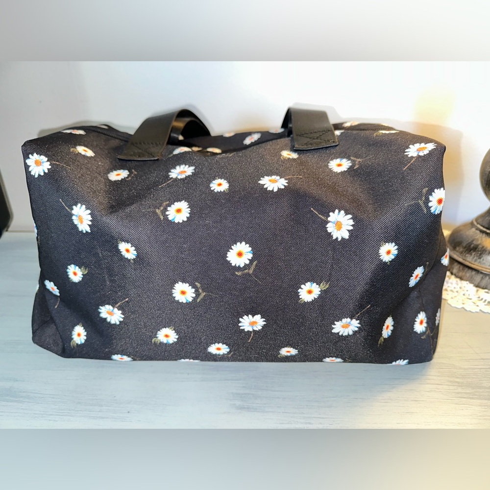 Alice & Olive Black Floral weekend bag